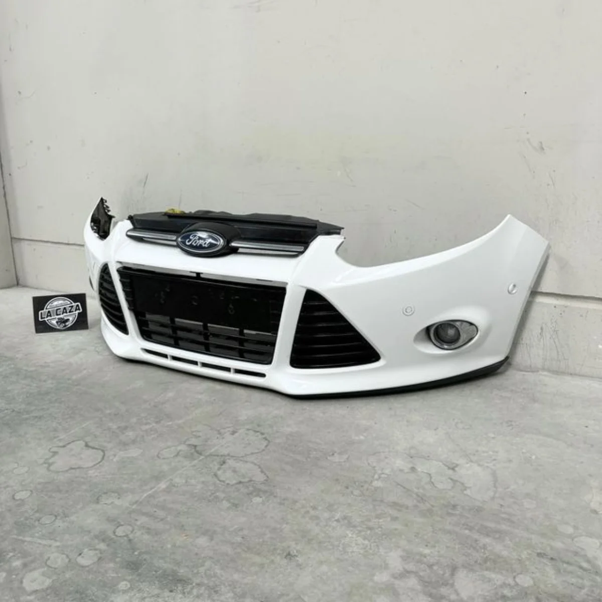 Paragolpes Ford Focus 2012