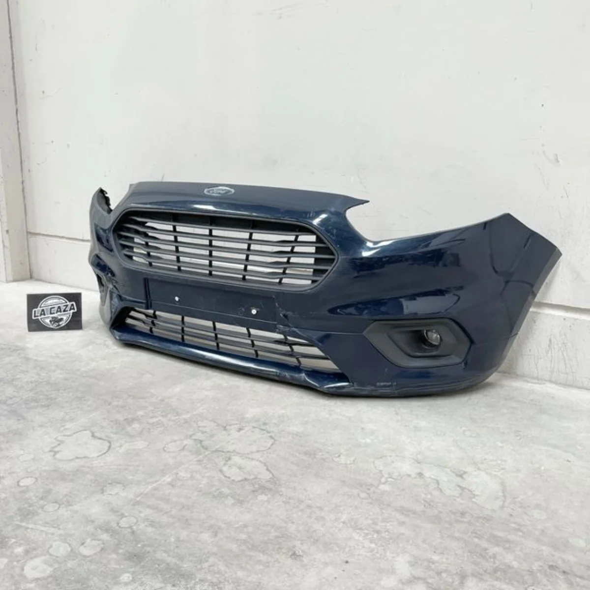 Paragolpes Ford Transit Courier 2020