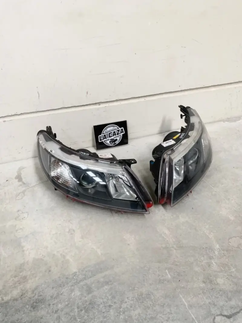 Faros Bixenon Saab 93 2008
