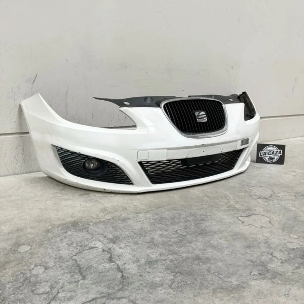 Paragolpes SEAT Leon 2011