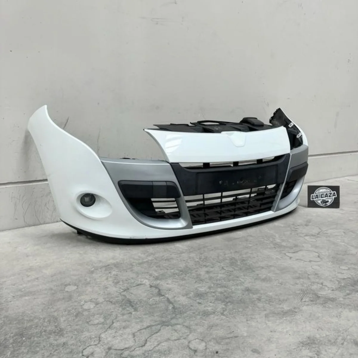 Paragolpes Delantera Megane III Coupe