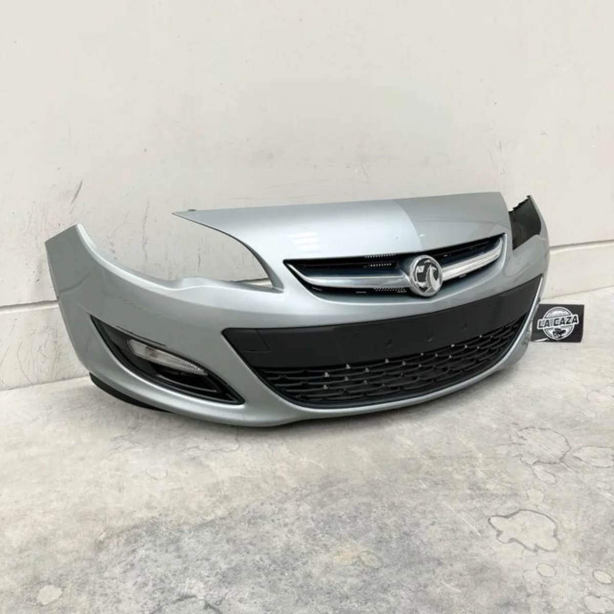 Paragolpes Opel Astra 2014