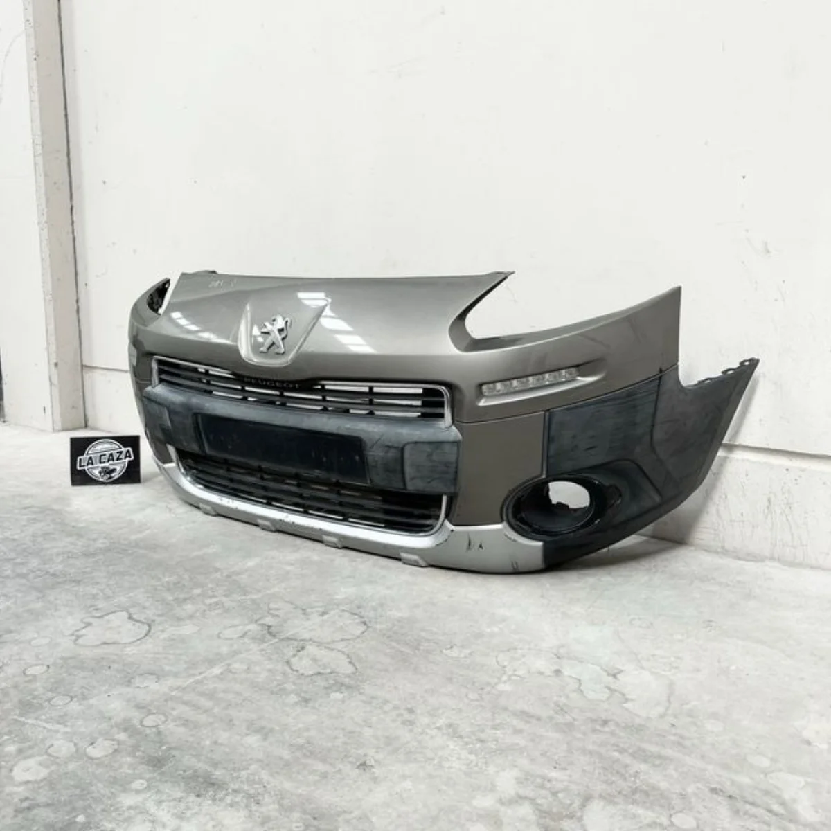 Paragolpes Peugeot Partner 2014