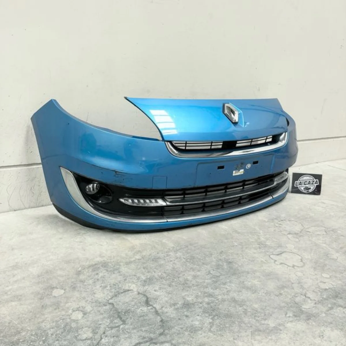 Paragolpes Scenic III 2015