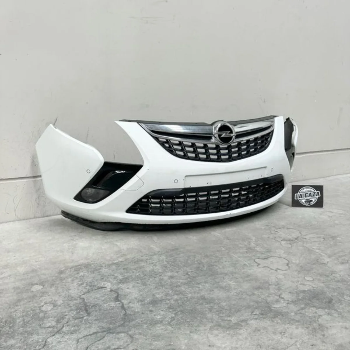 Paragolpes Opel Zafira C 2016