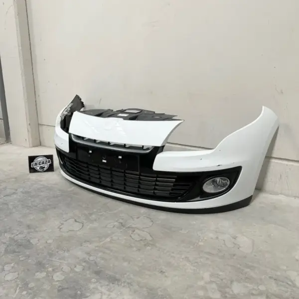 Paragolpes Megane III 2013