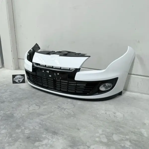 Paragolpes Megane III 2014