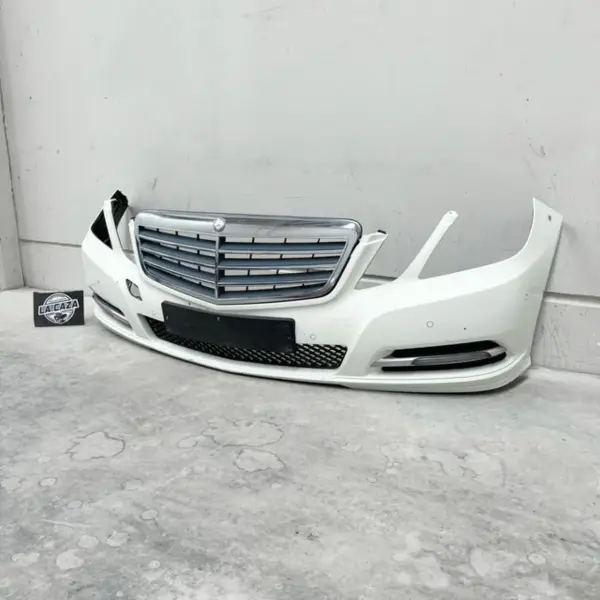 Paragolpes Mercedes Clase E 2012