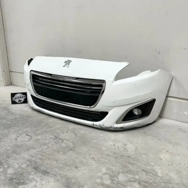 Paragolpes Peugeot 5008