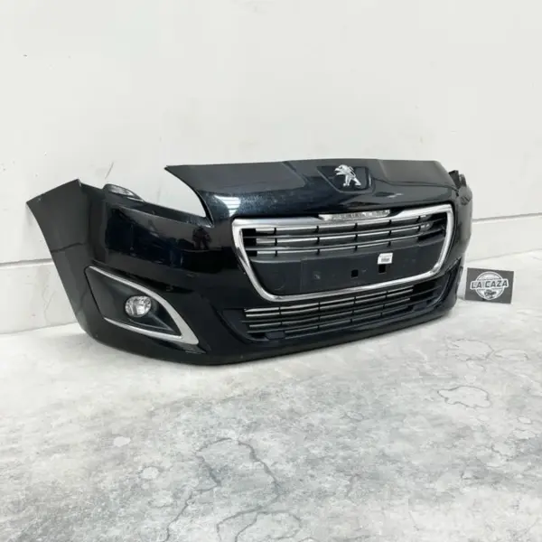 Paragolpes Peugeot 5008