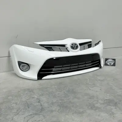 Paragolpes delantero Toyota Verso  — OEM 521190F120